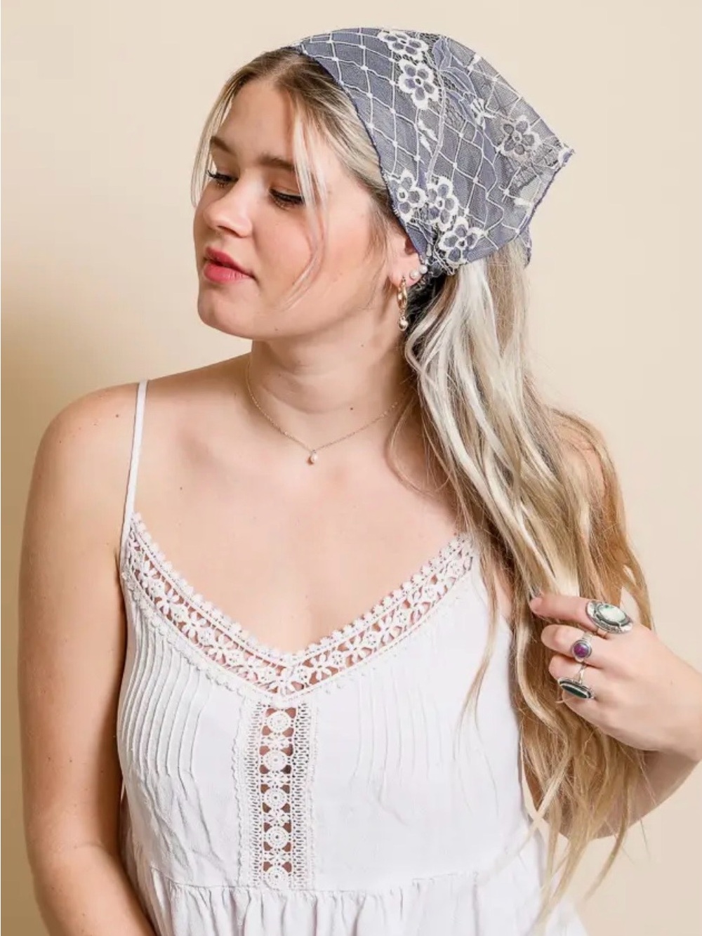 Lace Pattern Grey Headscarf - Women's Accessory
